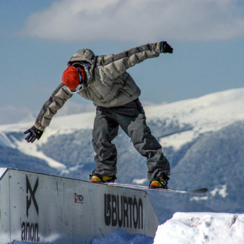 Snowboarder Snowpark King Laurin