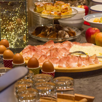 Colazione a buffet al nostro agriturismo a Castelrotto